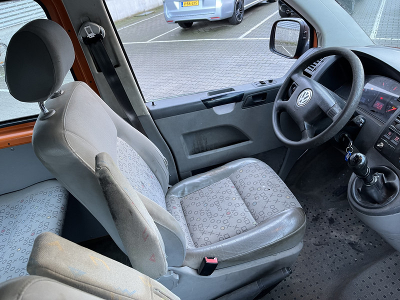 Volkswagen Transporter T5 2.5 TDI / L2 H1 / Double Cabin / Tow Bar - Xe van nhỏ gọn, Xe tải van: hình 3 Volkswagen Transporter T5 2.5 TDI / L2 H1 / Double Cabin / Tow Bar - Xe van nhỏ gọn, Xe tải van: hình 3