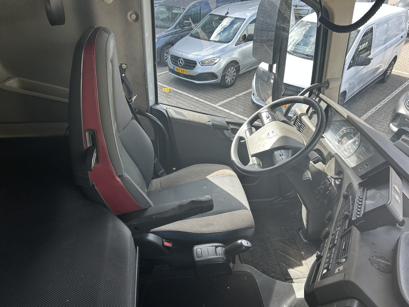 Volvo FH 460 Globetrotter / VDL Hooklift 25 Ton / 634 dkm / VEB+ / 9 Ton Frontaxle - Xe tải nâng móc, Xe cẩu tự hành: hình 3 Volvo FH 460 Globetrotter / VDL Hooklift 25 Ton / 634 dkm / VEB+ / 9 Ton Frontaxle - Xe tải nâng móc, Xe cẩu tự hành: hình 3