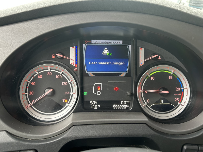 DAF XF 440 FT Space Cab / 959 dkm / 2 Tanks / Stand Klima / APK TUV 02-26 - Xe đầu kéo: hình 4 DAF XF 440 FT Space Cab / 959 dkm / 2 Tanks / Stand Klima / APK TUV 02-26 - Xe đầu kéo: hình 4