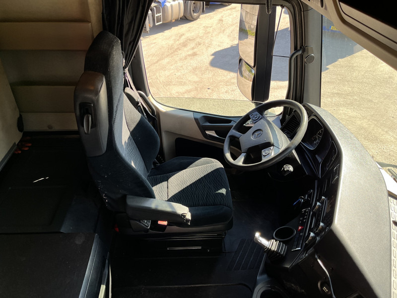 Mercedes-Benz Actros 1842 Streamspace / 937 dkm / 2 Tanks / NL Truck - Xe đầu kéo: hình 3 Mercedes-Benz Actros 1842 Streamspace / 937 dkm / 2 Tanks / NL Truck - Xe đầu kéo: hình 3