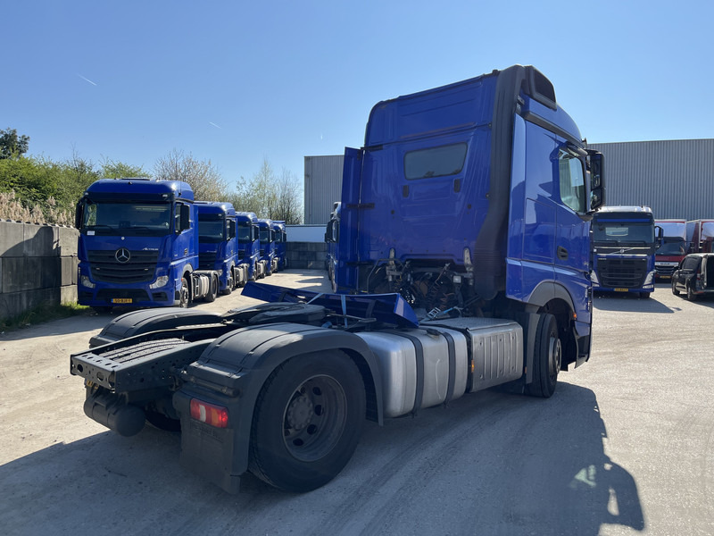 Mercedes-Benz Actros 1842 Streamspace / 945 dkm / 2 Tanks / NL Truck - Xe đầu kéo: hình 2 Mercedes-Benz Actros 1842 Streamspace / 945 dkm / 2 Tanks / NL Truck - Xe đầu kéo: hình 2
