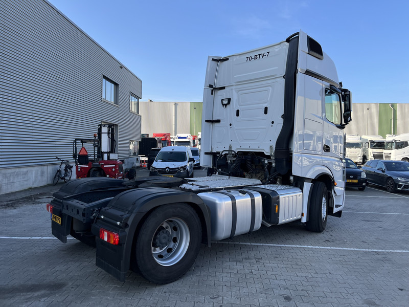 Mercedes-Benz Actros L 1845 Gigaspace / 2 Tanks / Stand Klima / NL Truck - Xe đầu kéo: hình 2 Mercedes-Benz Actros L 1845 Gigaspace / 2 Tanks / Stand Klima / NL Truck - Xe đầu kéo: hình 2