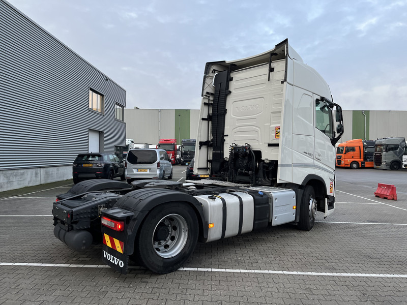 Volvo FH 460 Globetrotter / Retarder / 293 dkm / 2 Tanks / Stand Klima / APK TUV 09-25 - Xe đầu kéo: hình 2 Volvo FH 460 Globetrotter / Retarder / 293 dkm / 2 Tanks / Stand Klima / APK TUV 09-25 - Xe đầu kéo: hình 2