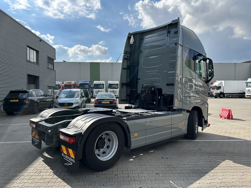 Volvo FH 500 Globetrotter XL / VEB+ / 2 Tanks / New Tacho V2 / APK TUV 07-26 - Xe đầu kéo: hình 2 Volvo FH 500 Globetrotter XL / VEB+ / 2 Tanks / New Tacho V2 / APK TUV 07-26 - Xe đầu kéo: hình 2