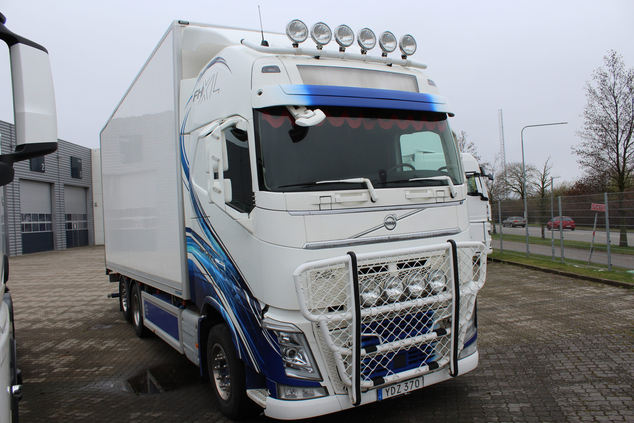 Volvo FH Fjärr - Xe tải hộp: hình 2 Volvo FH Fjärr - Xe tải hộp: hình 2