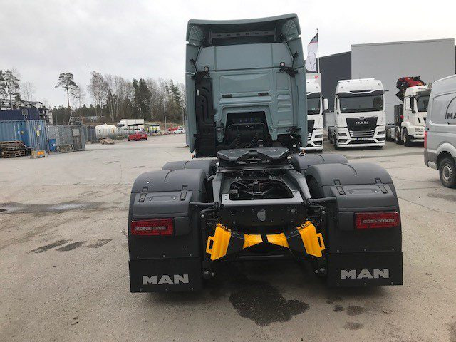 MAN TGS 33.510 6X6H Skogsmaskinsdragare - Xe đầu kéo: hình 5 MAN TGS 33.510 6X6H Skogsmaskinsdragare - Xe đầu kéo: hình 5