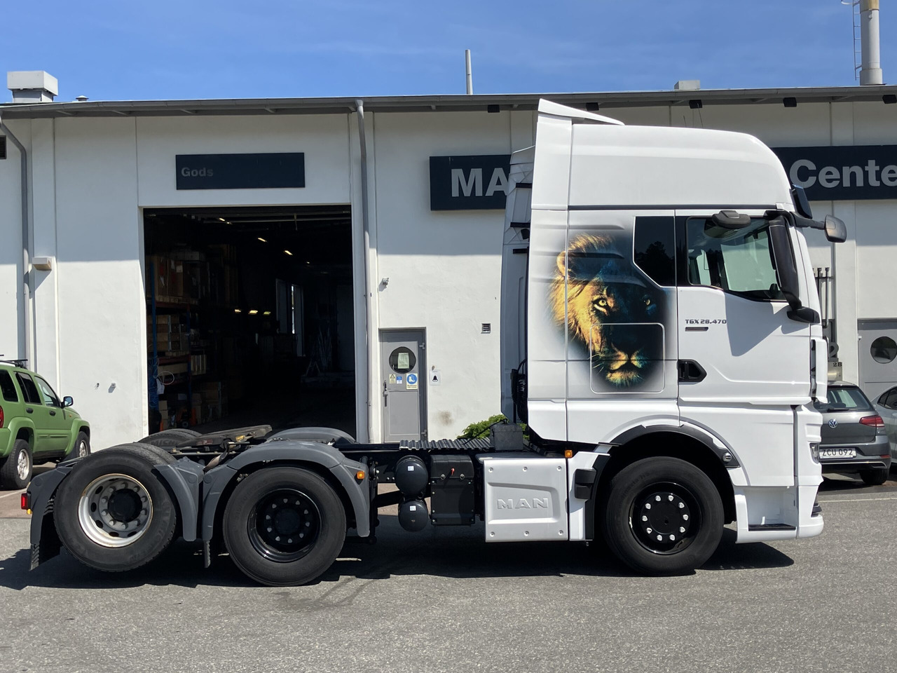 TGX 28.470 6X2 Individual - Xe đầu kéo: hình 2 TGX 28.470 6X2 Individual - Xe đầu kéo: hình 2