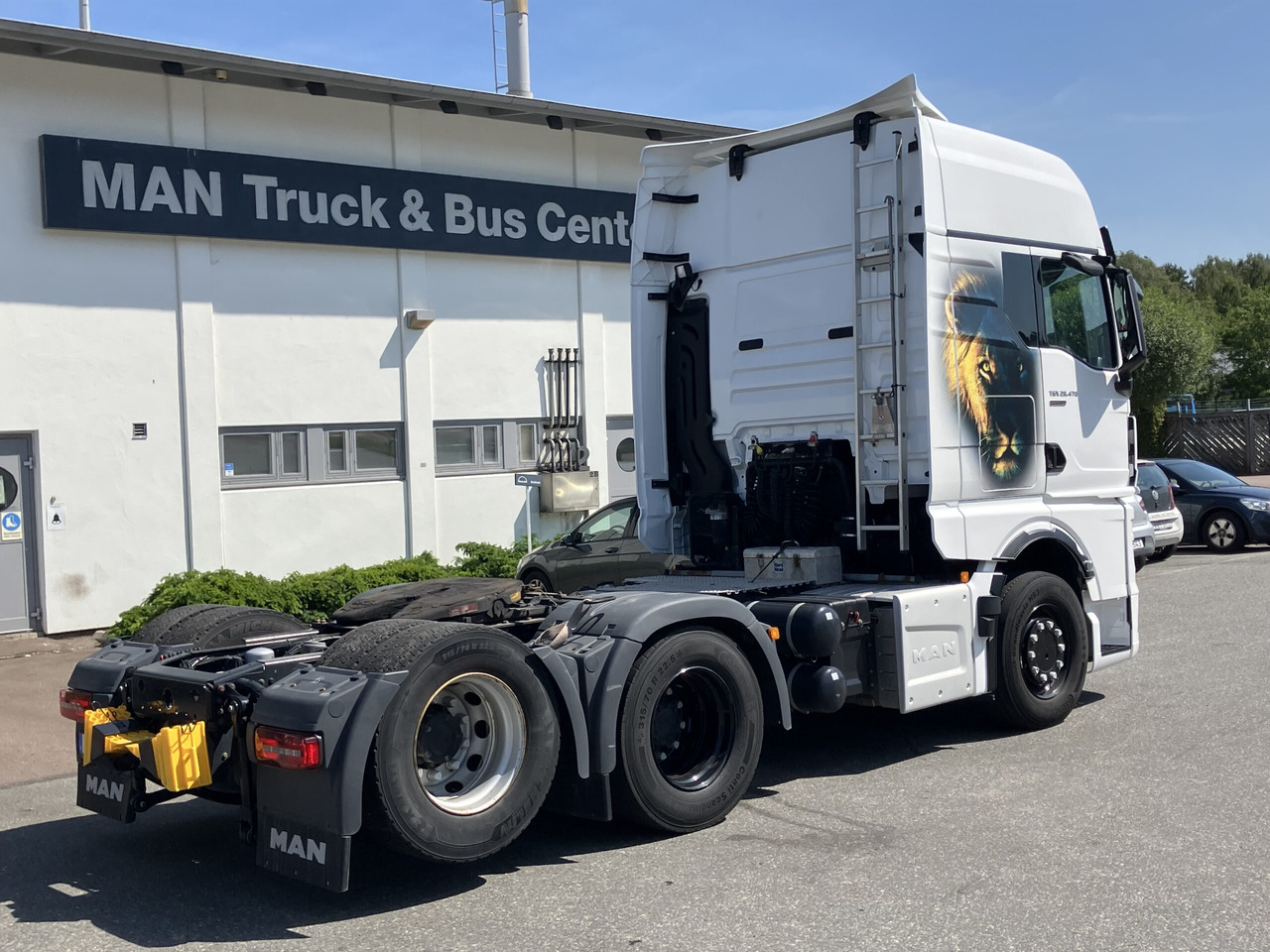 TGX 28.470 6X2 Individual - Xe đầu kéo: hình 3 TGX 28.470 6X2 Individual - Xe đầu kéo: hình 3