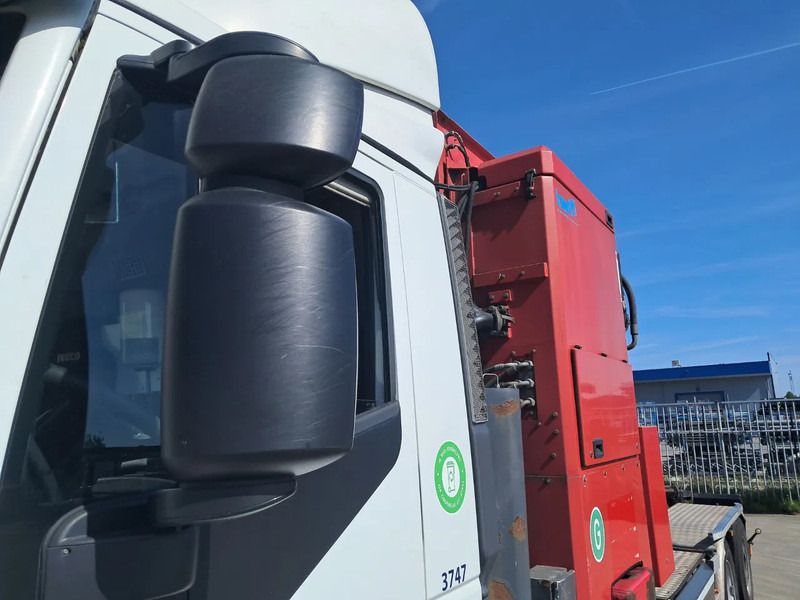 Iveco AD260SY/PS CNG - Xe tải chở rác: hình 5 Iveco AD260SY/PS CNG - Xe tải chở rác: hình 5