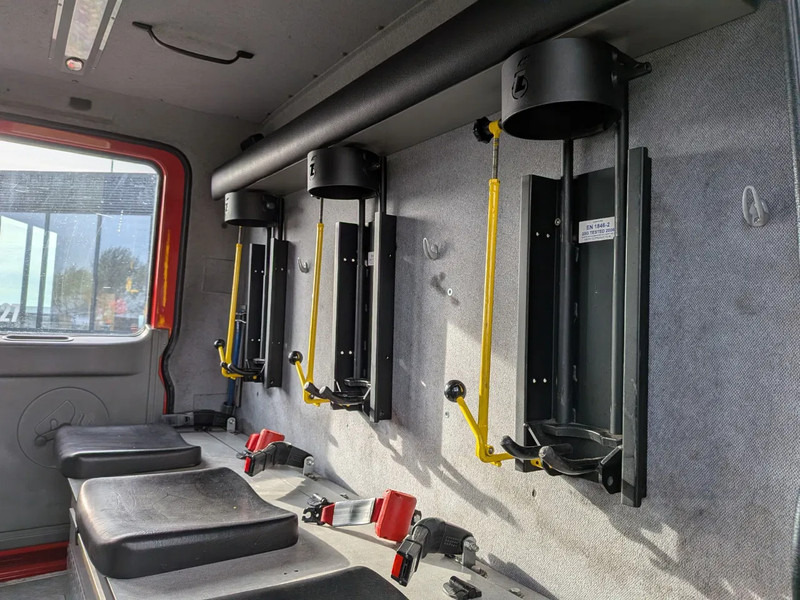 Mercedes-Benz - Xe tải cứu hỏa: hình 5 Mercedes-Benz - Xe tải cứu hỏa: hình 5