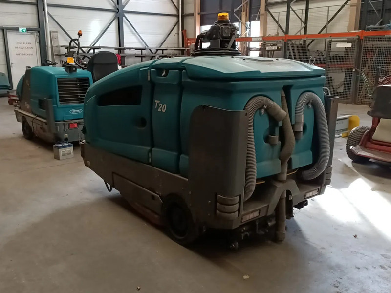 Scrubber Dryer T20 - Máy chà sàn: hình 4 Scrubber Dryer T20 - Máy chà sàn: hình 4