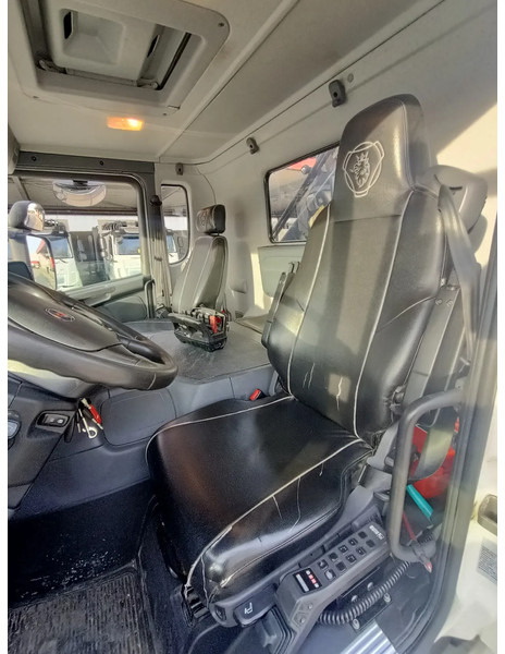 Scania P370 P370 met Laadkraan Hiab XS288 en haakarm 21T - Xe tải: hình 3 Scania P370 P370 met Laadkraan Hiab XS288 en haakarm 21T - Xe tải: hình 3