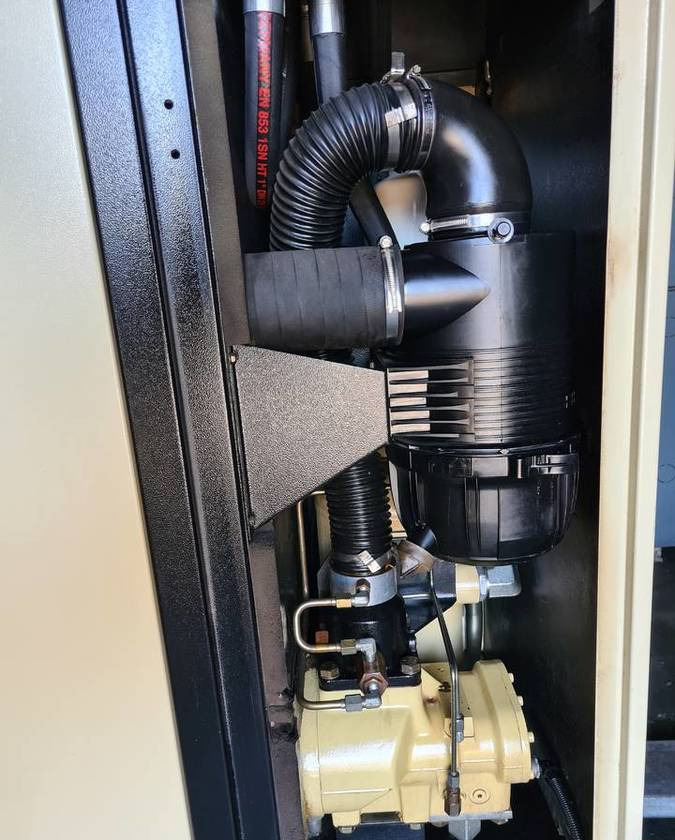 Kompresor śrubowy INGERSOLL RAND IRN 22K-CC 22 kw Falownik - Máy nén khí: hình 5 Kompresor śrubowy INGERSOLL RAND IRN 22K-CC 22 kw Falownik - Máy nén khí: hình 5