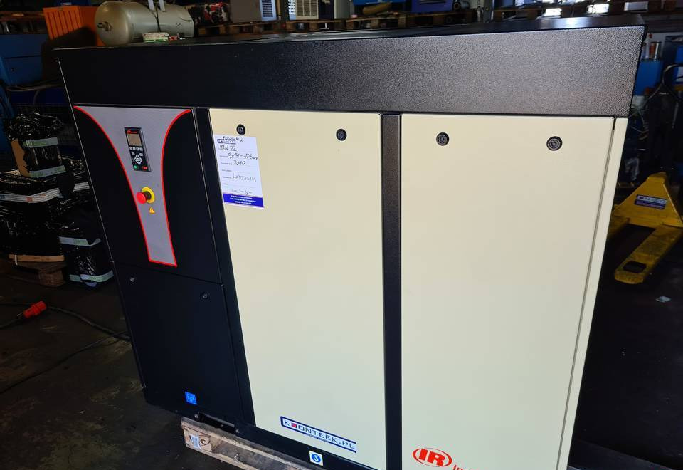 Kompresor śrubowy INGERSOLL RAND IRN 22K-CC 22 kw Falownik - Máy nén khí: hình 2 Kompresor śrubowy INGERSOLL RAND IRN 22K-CC 22 kw Falownik - Máy nén khí: hình 2