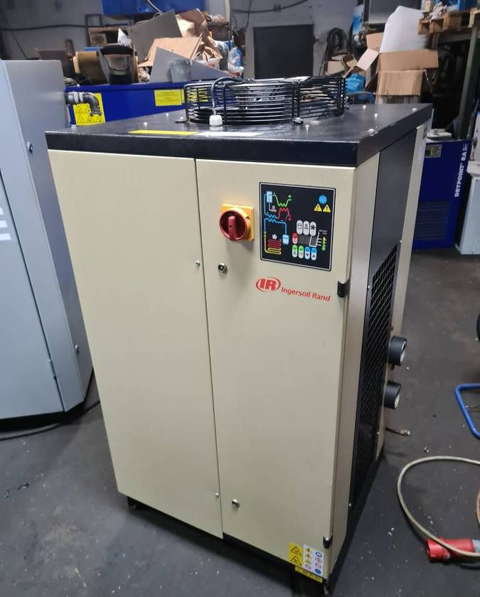 Osuszacz ziębniczy INGERSOLL RAND 13m3 - Máy thực phẩm: hình 1 Osuszacz ziębniczy INGERSOLL RAND 13m3 - Máy thực phẩm: hình 1