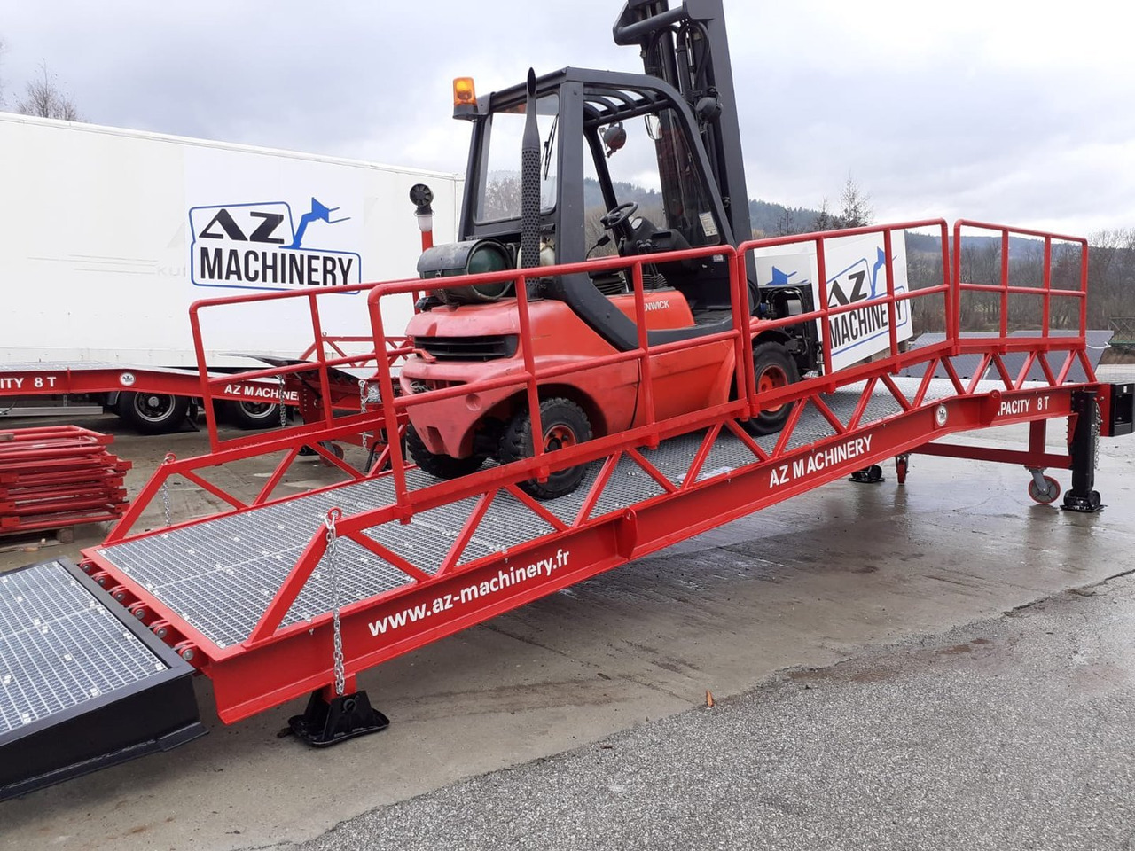 Đường dốc di động mới Loading Ramp with with hydraulic tilting bridge -  AZ RAMP - STAR-RL- 20T. 20 ton capacity: hình 8