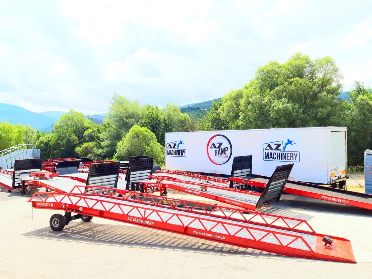 Đường dốc di động **RENTAL 12-24-36 Month** AZ RAMP-EASY XL-8 . Mobil Loading Ramp: hình 9 Đường dốc di động **RENTAL 12-24-36 Month** AZ RAMP-EASY XL-8 . Mobil Loading Ramp: hình 9