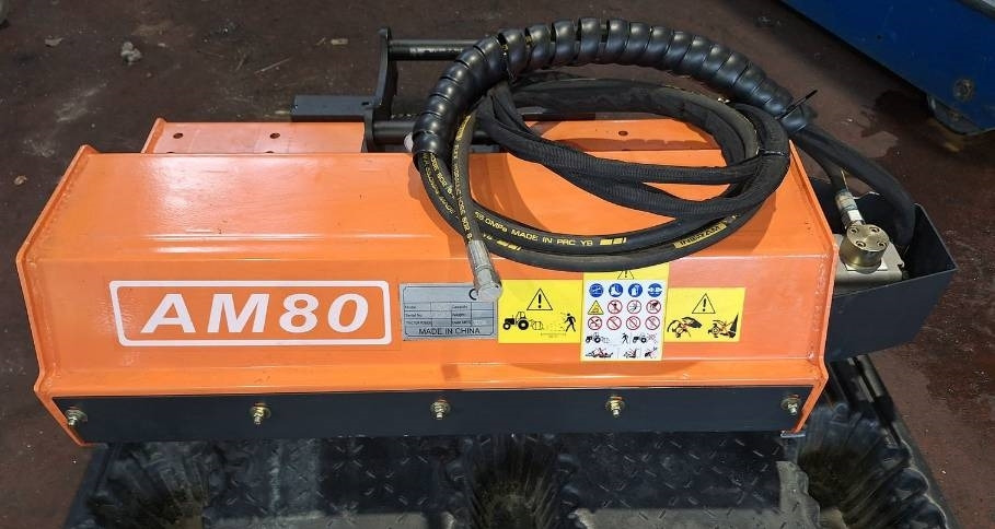 AM80 Piennarmurskain - Dàn băm cỏ cần cẩu: hình 1 AM80 Piennarmurskain - Dàn băm cỏ cần cẩu: hình 1