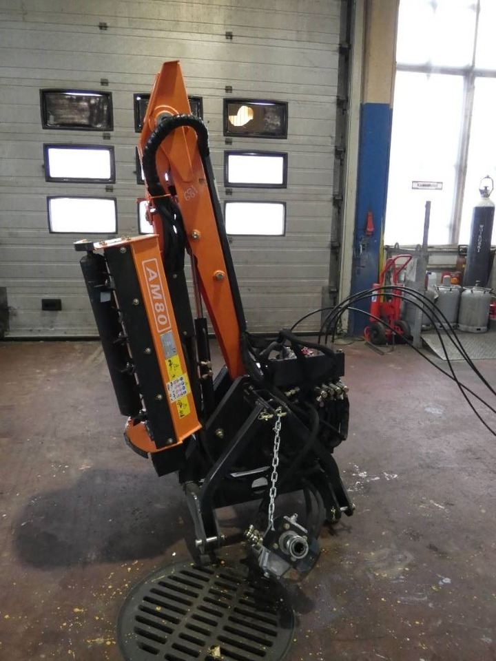 AM80 Puomimurskain - Dàn băm cỏ cần cẩu: hình 1 AM80 Puomimurskain - Dàn băm cỏ cần cẩu: hình 1