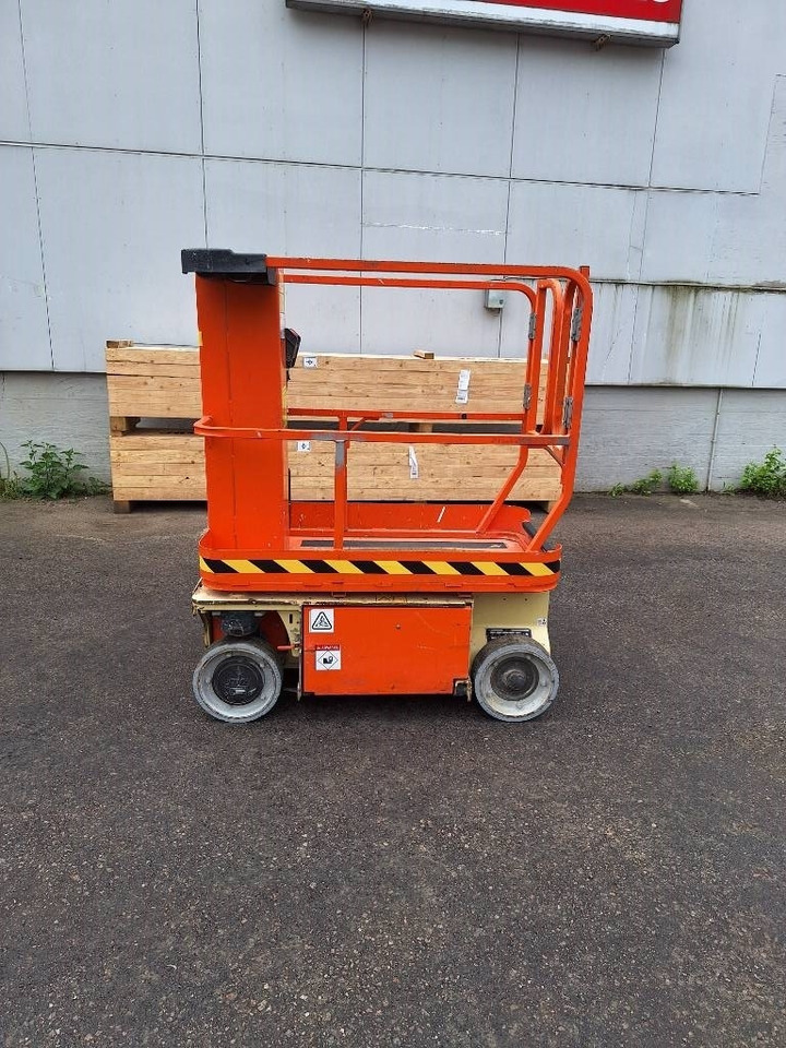 JLG 1230 ES - Máy nâng người hình kéo: hình 4 JLG 1230 ES - Máy nâng người hình kéo: hình 4