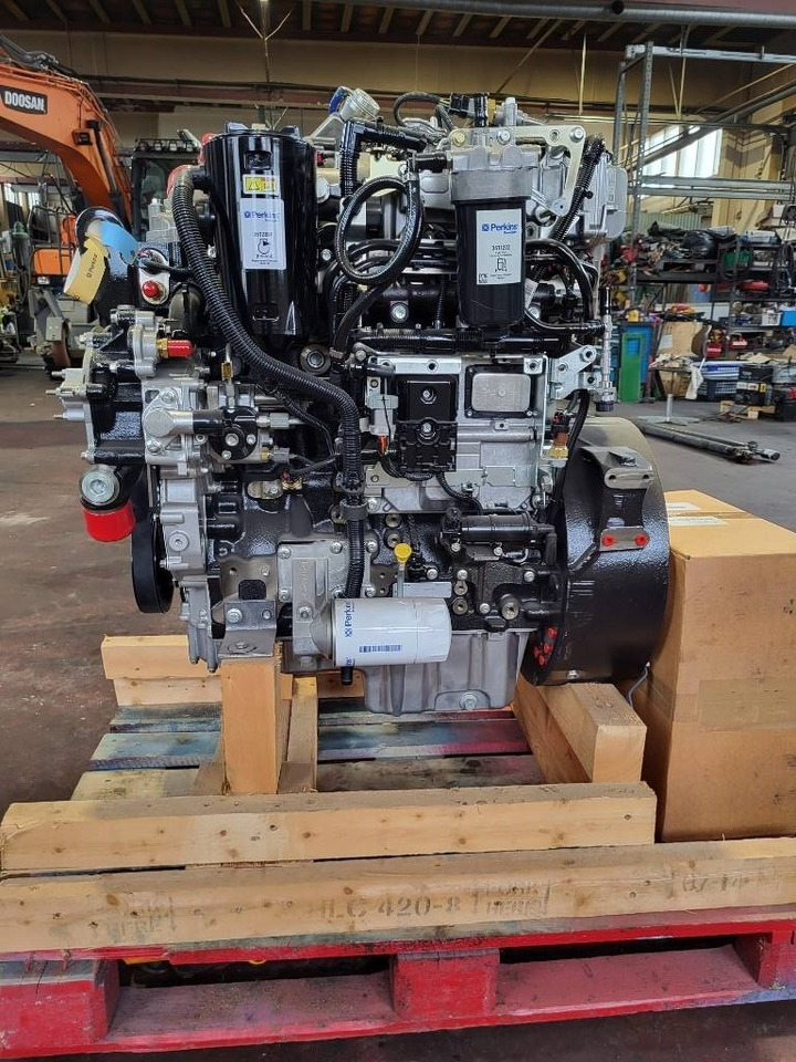 Perkins 1204E-E44TA - Động cơ cho Xe tải: hình 1 Perkins 1204E-E44TA - Động cơ cho Xe tải: hình 1