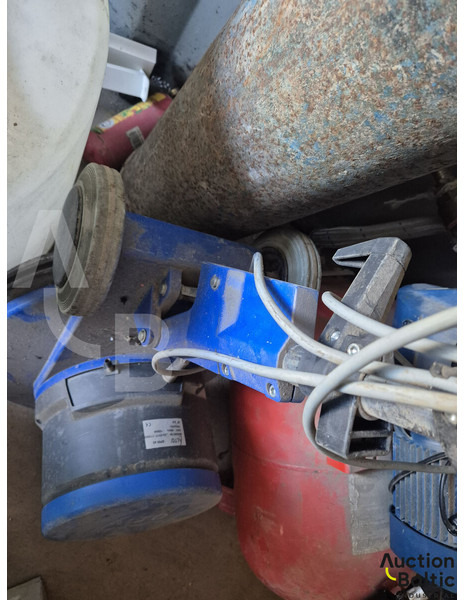 Alto Spin 43 - Xe bồn, Xe tải điện: hình 5 Alto Spin 43 - Xe bồn, Xe tải điện: hình 5