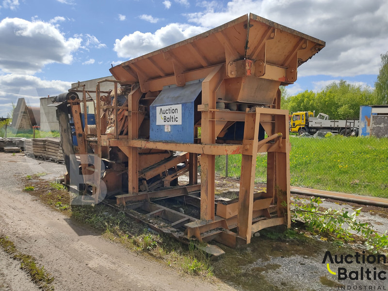 BMD RA700/4 - Thiết bị xới đất: hình 1 BMD RA700/4 - Thiết bị xới đất: hình 1