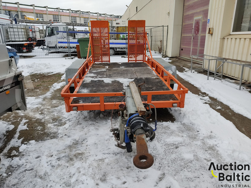 Bazaltas 3 - Rơ moóc thùng lửng/ Phẳng: hình 5 Bazaltas 3 - Rơ moóc thùng lửng/ Phẳng: hình 5