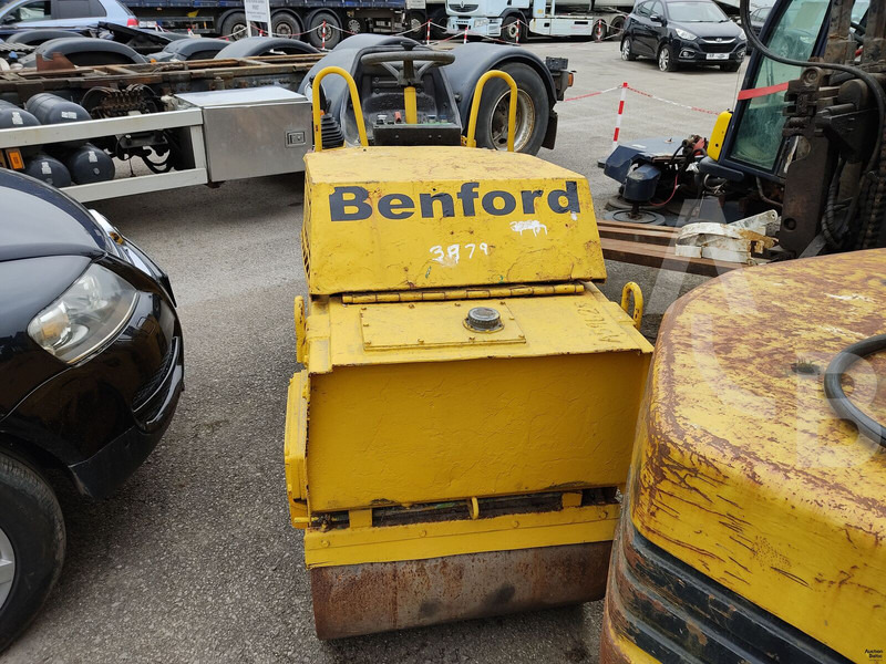 Benford - Máy lăn: hình 4 Benford - Máy lăn: hình 4