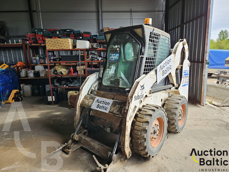 Bobcat 773 - Máy xúc lật đa năng: hình 1 Bobcat 773 - Máy xúc lật đa năng: hình 1