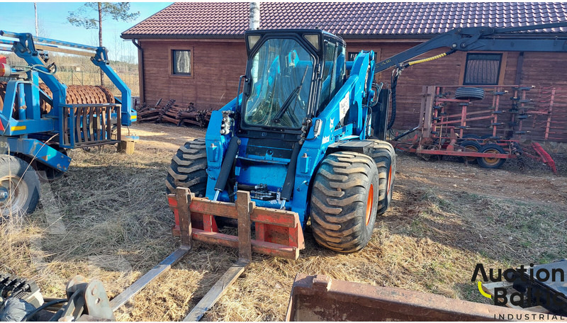 Bobcat S 300 - Máy xúc lật đa năng: hình 1 Bobcat S 300 - Máy xúc lật đa năng: hình 1