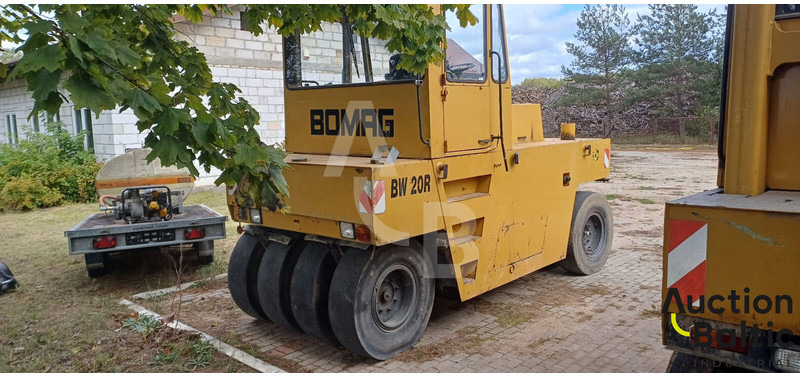 Bomag BW 20 R - Máy lăn khí nén: hình 4 Bomag BW 20 R - Máy lăn khí nén: hình 4