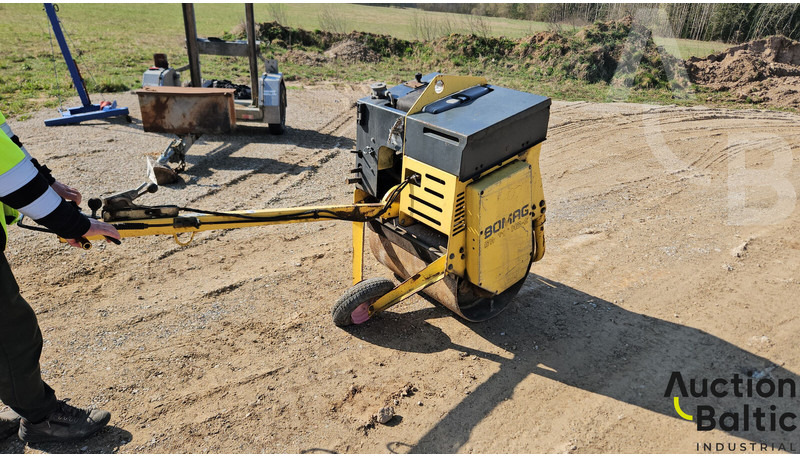 Bomag BW 71EHB-2 - Máy lăn: hình 4 Bomag BW 71EHB-2 - Máy lăn: hình 4