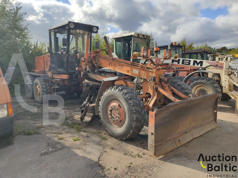 Brianskij Arsenal GS-14.02 - Máy san: hình 2 Brianskij Arsenal GS-14.02 - Máy san: hình 2