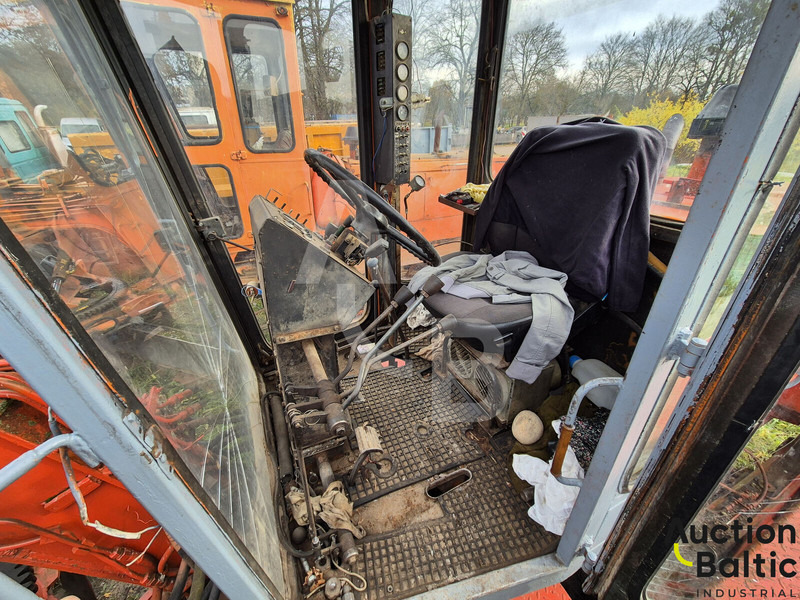 Briansko Arsenalas GS-14.02 - Máy san: hình 5 Briansko Arsenalas GS-14.02 - Máy san: hình 5