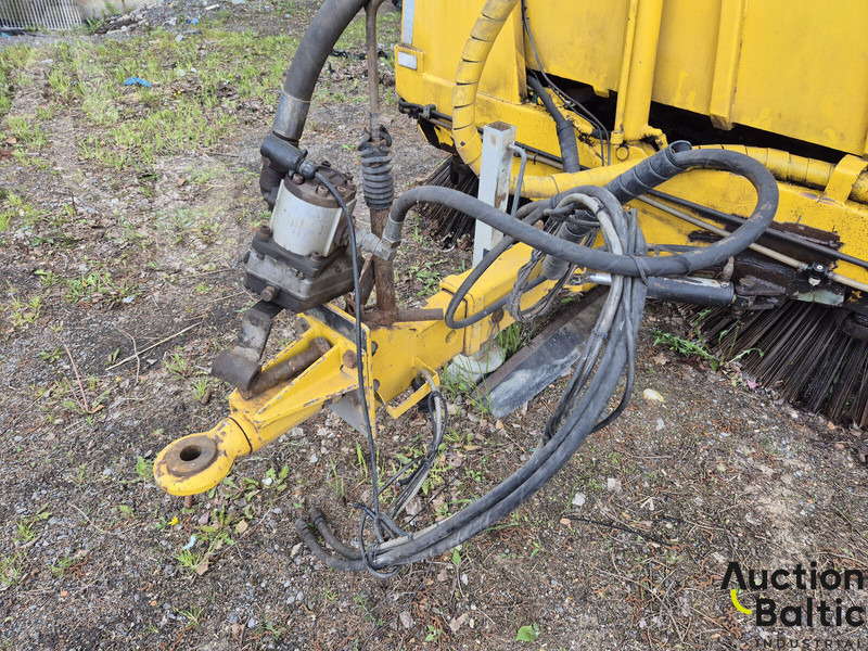 Broddway 1900 - Xe quét đường: hình 5 Broddway 1900 - Xe quét đường: hình 5