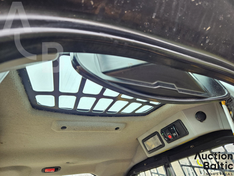 Máy xúc lật đa năng Caterpillar 242 D 3: hình 10