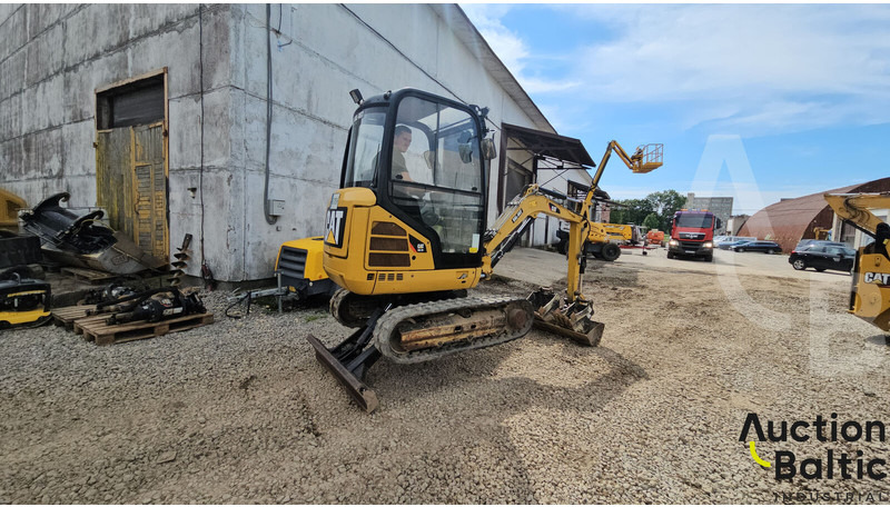 Caterpillar 302.4 D - Máy xúc mini: hình 5 Caterpillar 302.4 D - Máy xúc mini: hình 5