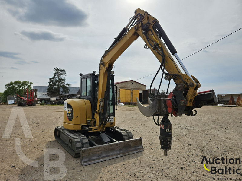 Caterpillar 305.5E2CR - Máy xúc mini: hình 2 Caterpillar 305.5E2CR - Máy xúc mini: hình 2