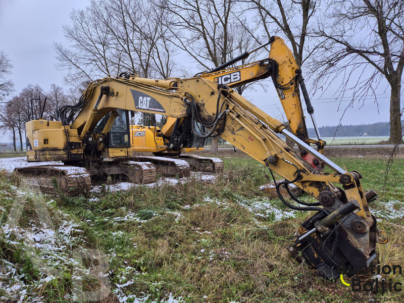 Caterpillar 321 C LCR - Máy xúc bánh xích: hình 2 Caterpillar 321 C LCR - Máy xúc bánh xích: hình 2