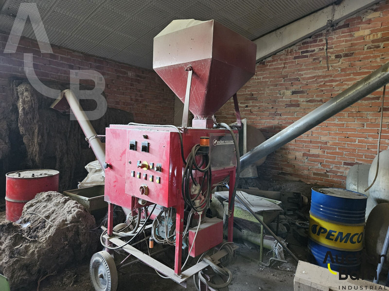 Ceres - Trang thiết bị gia súc: hình 2 Ceres - Trang thiết bị gia súc: hình 2