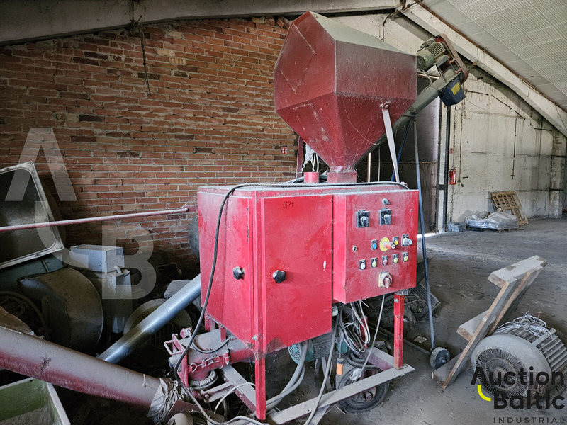 Ceres - Trang thiết bị gia súc: hình 1 Ceres - Trang thiết bị gia súc: hình 1