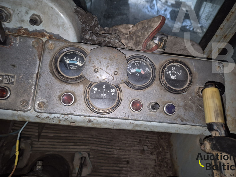 Máy cày ЧТЗ T-150K: hình 6 Máy cày ЧТЗ T-150K: hình 6