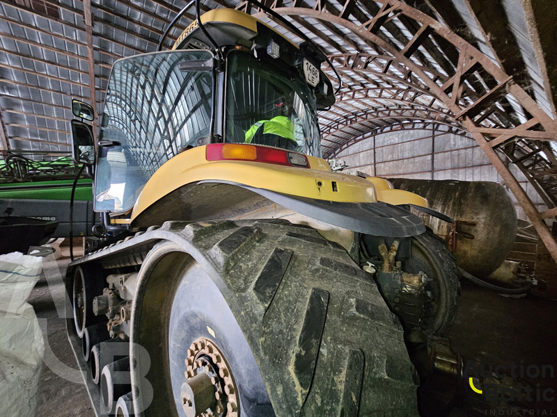 Challenger MT 865 - Máy cày bánh xích: hình 4 Challenger MT 865 - Máy cày bánh xích: hình 4