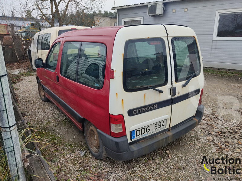 Citroën Berlingo - Xe van nhỏ gọn: hình 3 Citroën Berlingo - Xe van nhỏ gọn: hình 3