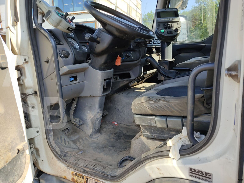 DAF LF45.160 - Xe quét đường: hình 5 DAF LF45.160 - Xe quét đường: hình 5