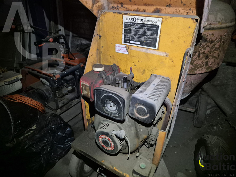 Diesel concrete mixer - Máy trộn bê tông: hình 4 Diesel concrete mixer - Máy trộn bê tông: hình 4