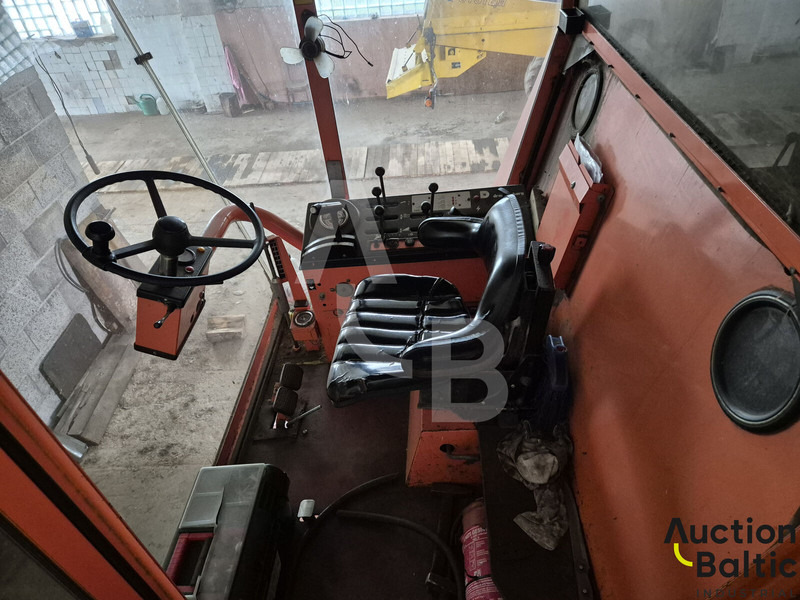 Dronningborg D1900 - Máy gặt đập: hình 5 Dronningborg D1900 - Máy gặt đập: hình 5