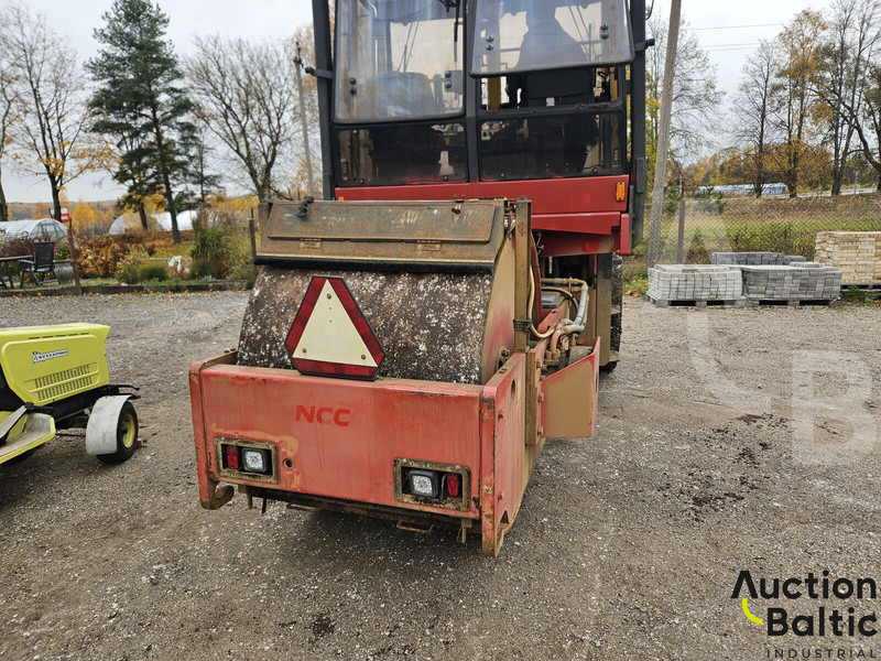 Dynapac CS 141 - Máy lăn: hình 5 Dynapac CS 141 - Máy lăn: hình 5