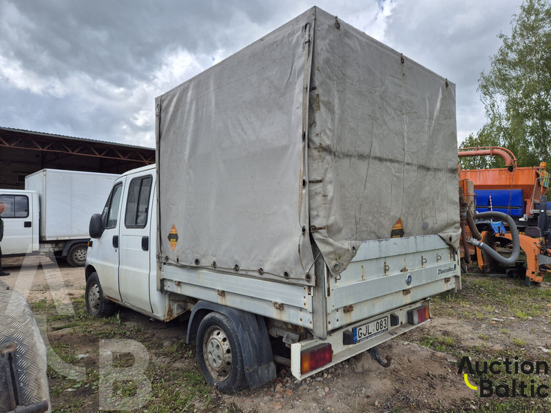 Fiat Ducato - Xe van thùng mui bạt: hình 3 Fiat Ducato - Xe van thùng mui bạt: hình 3